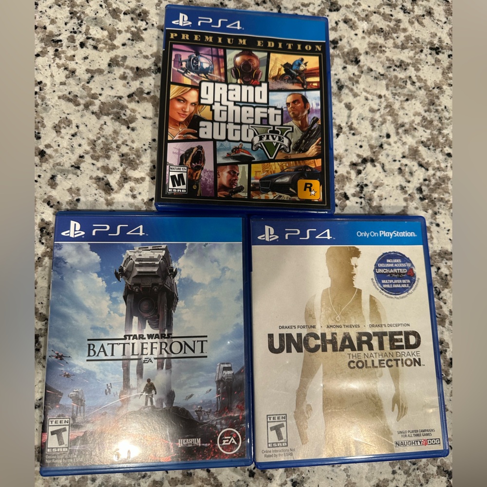 PS4 Game Bundle: Star Wars Battlefront, Uncharted, GTA V